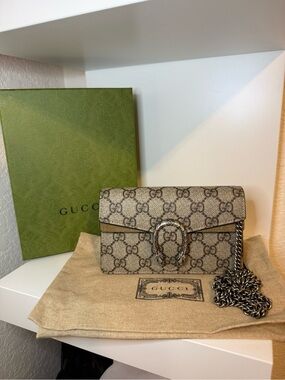 Gucci GG Supreme Dionysus Crossbody Bag